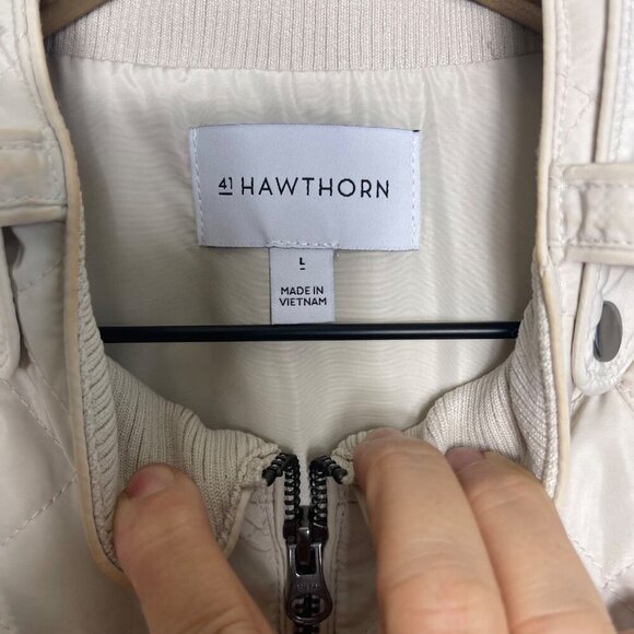 41 Hawthorn Quilted Zip-Up Vest – Size Large – Cream - Picture 13 of 13